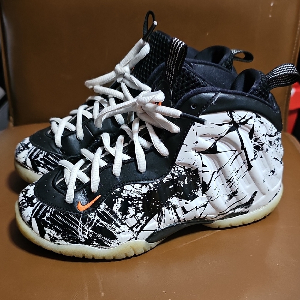 Nike Foamposite One "Shattered Backboard" In Little Boys Size 1Y